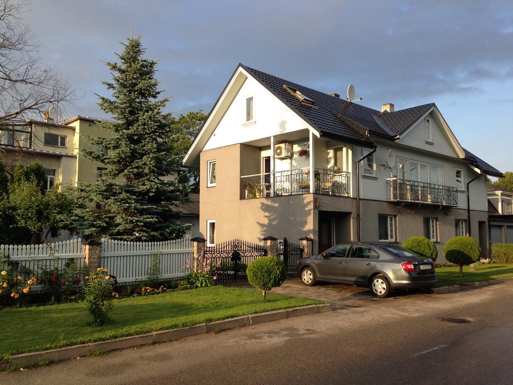 Papli 2 Accommodation Пярну Стая снимка